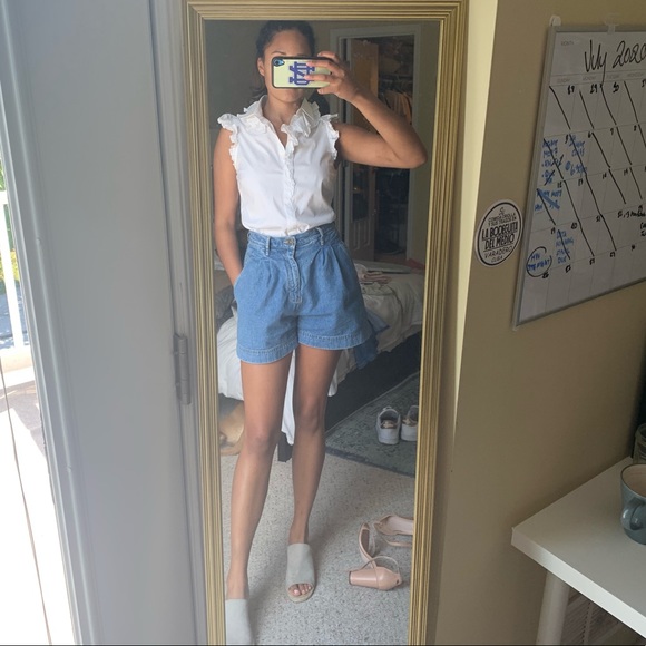 Banana Republic Tops - Banana Republic truffle tank sz:4